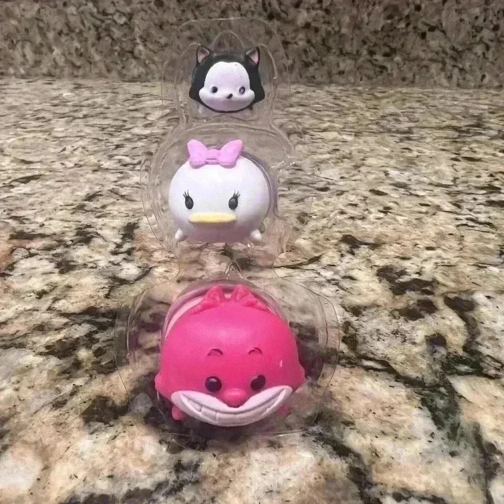 Disney~Tsum Tsum~Collect Them/Stack Them~Series 1~Figaro-Daisy-& Cheshire Cat~6+